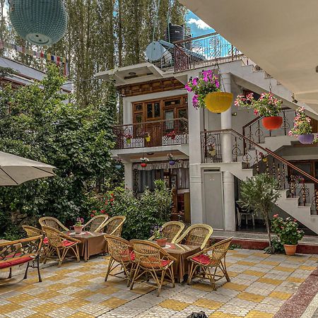 לה Hotel Shaynam מראה חיצוני תמונה